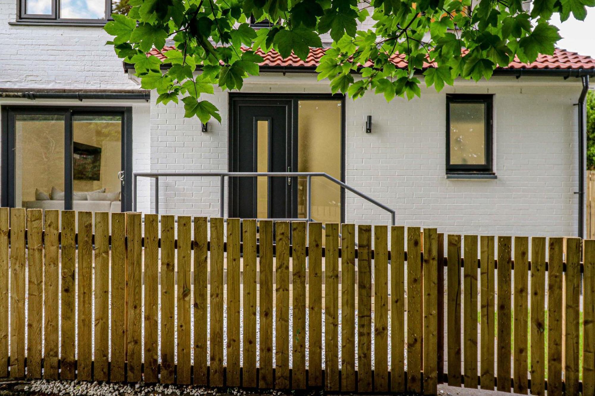 Wyndford Riverside House Glasgow Eksteriør billede